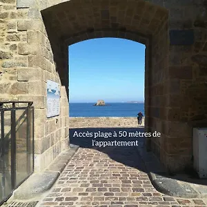 Au Cœur Des Remparts, L'écrin 2 Chambres Pour 2-6 Pers Appartement Saint-Malo